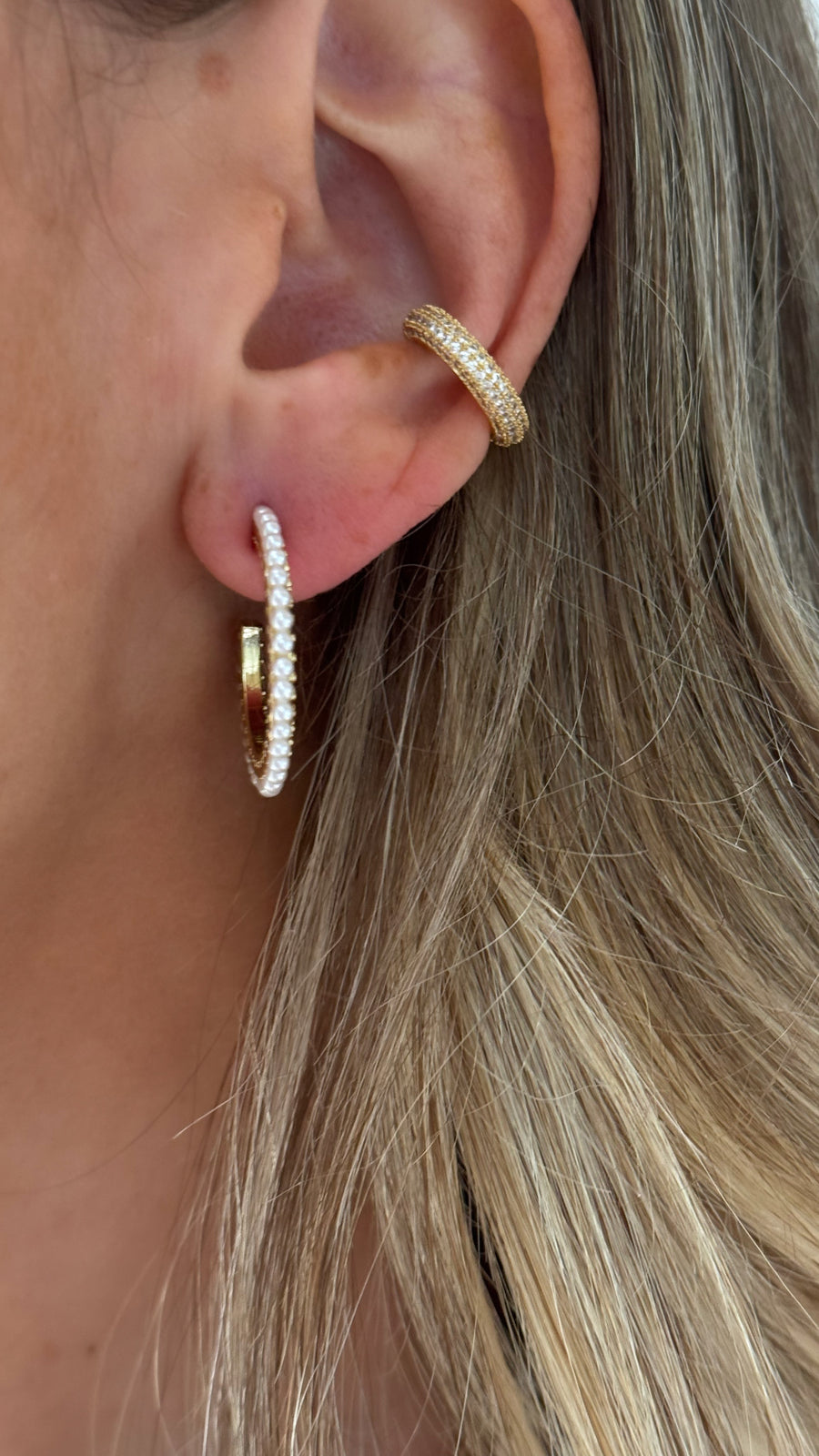 Indy Pearl Hoops