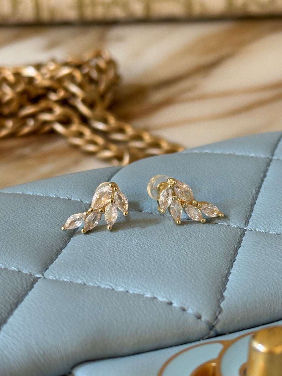 Leafy Studs