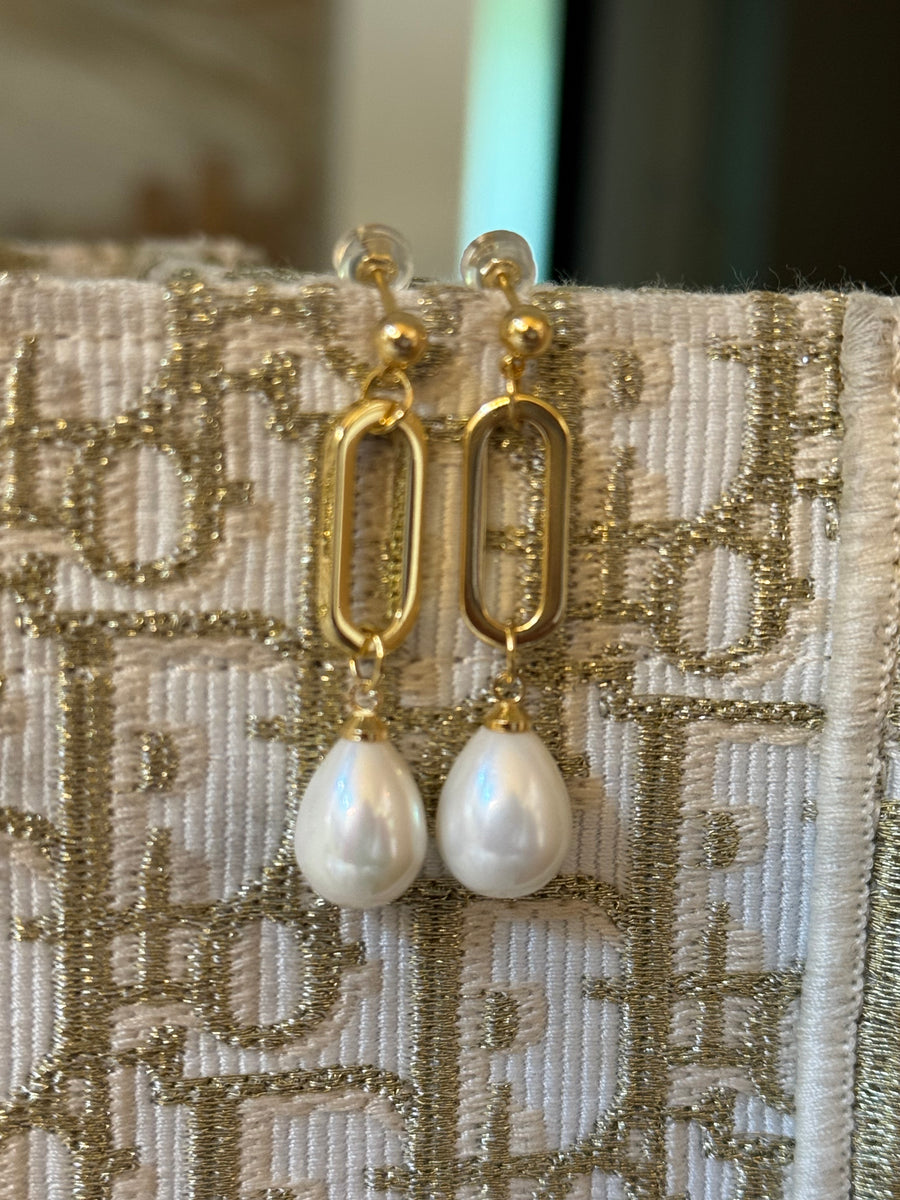 Cannes Pearl Earrings