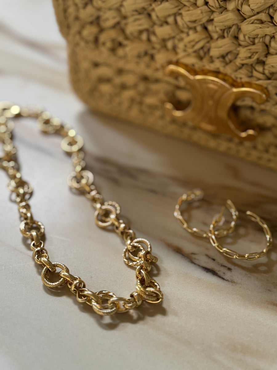 Belle Necklace